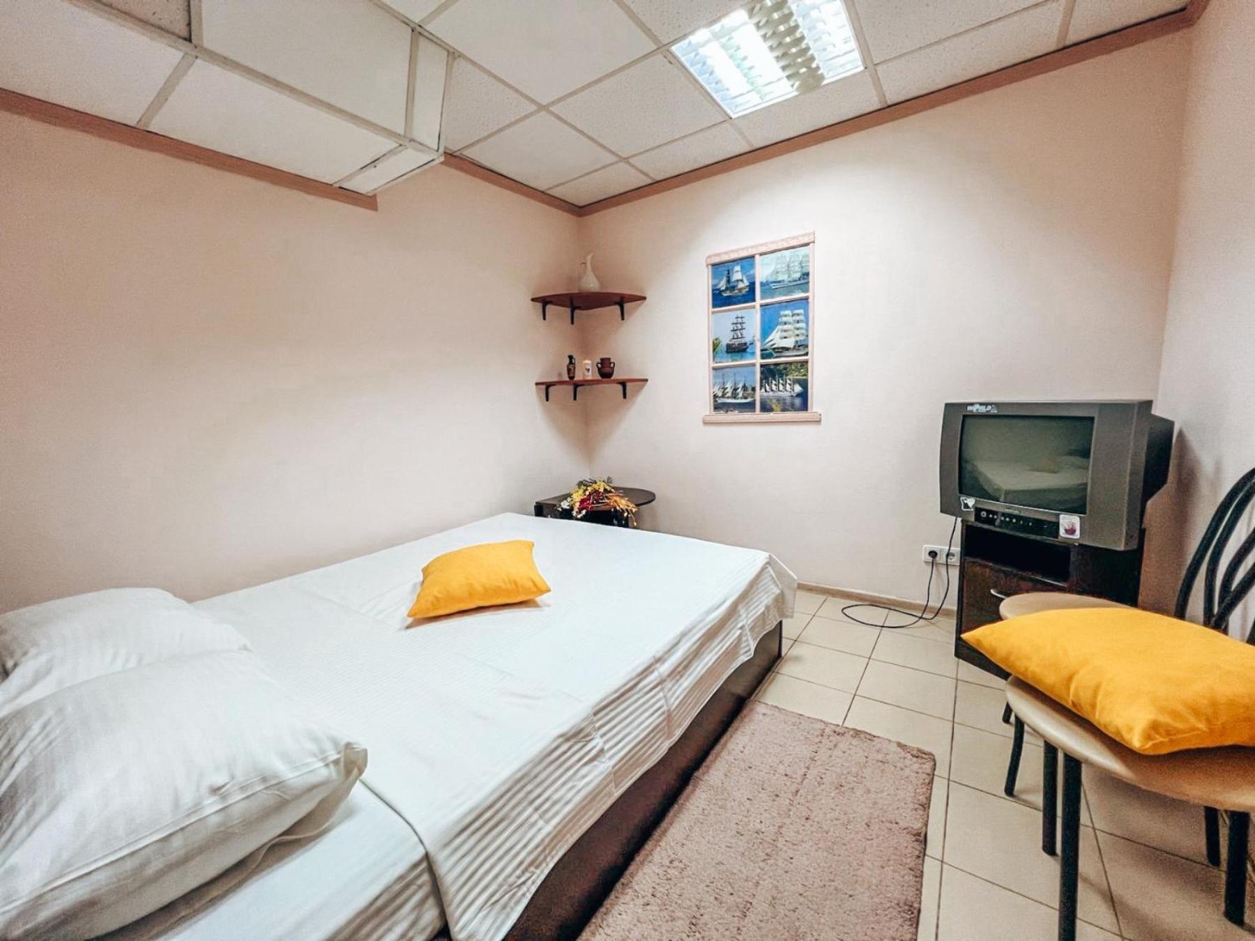 Guest House On Saksahanskoho Street 基輔 外观 照片