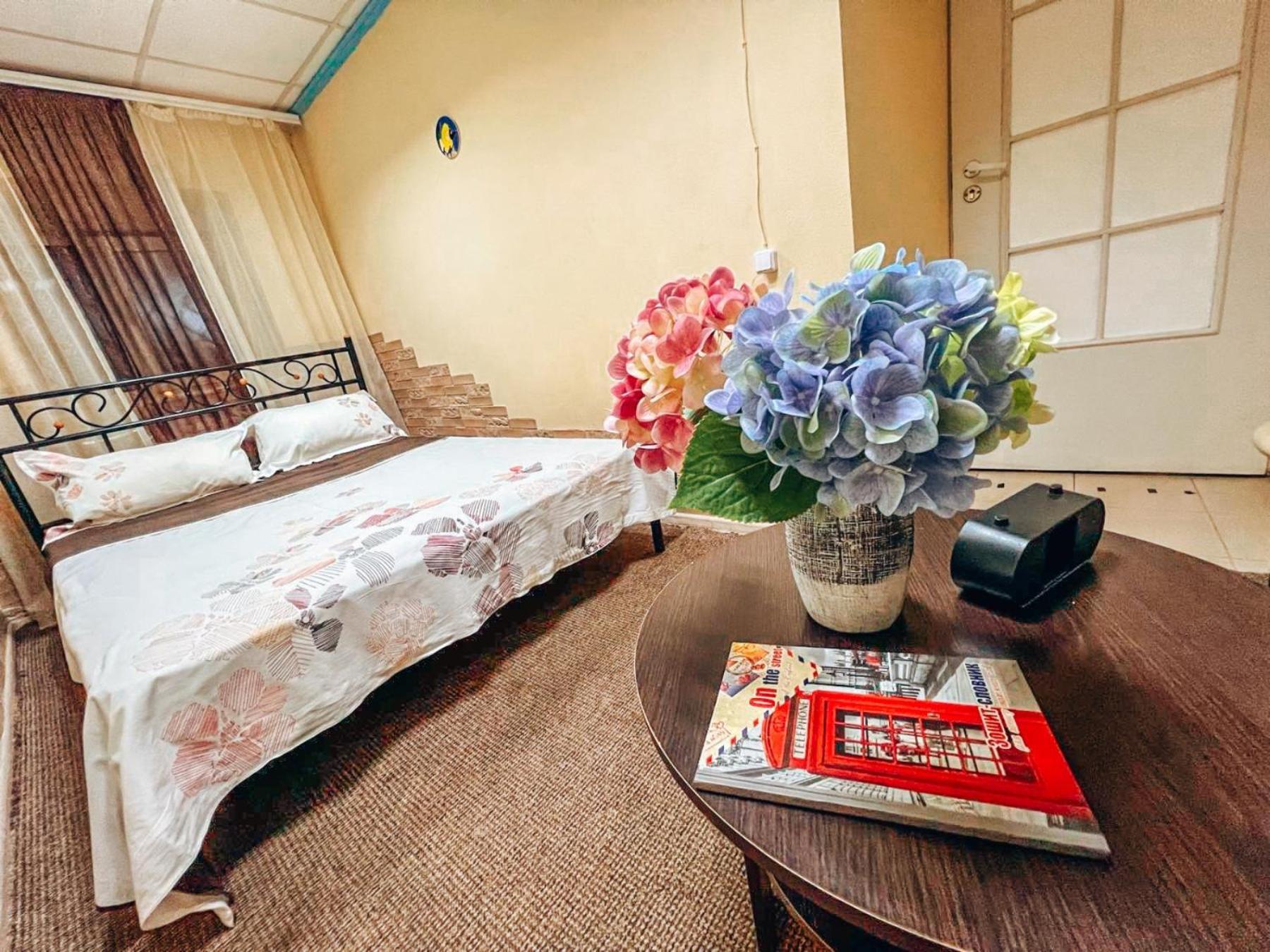 Guest House On Saksahanskoho Street 基輔 外观 照片